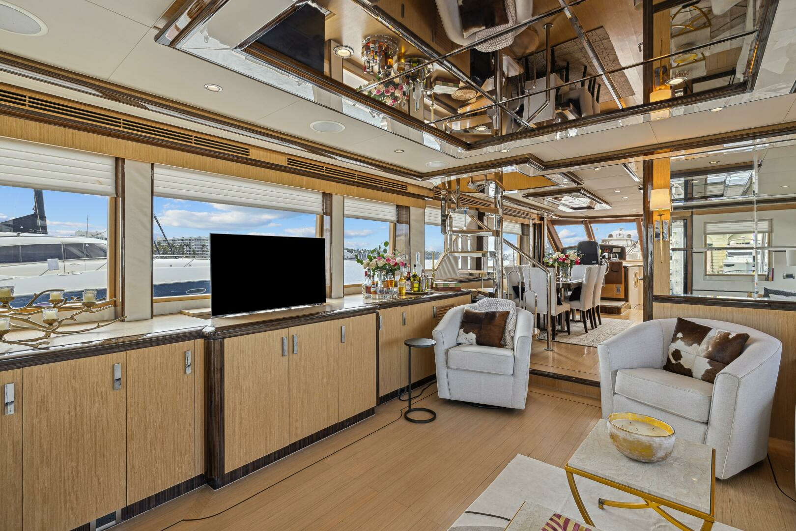 2010 Ocean Alexander 83 - Image 46