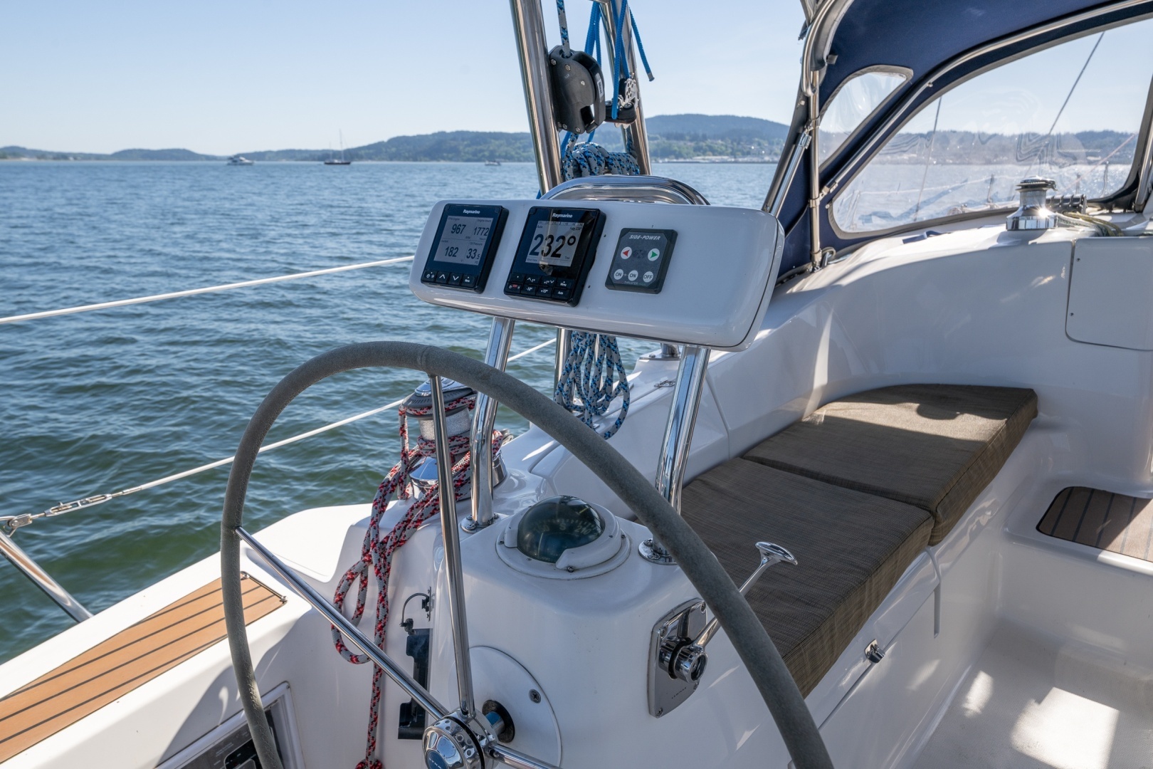 2008 Hunter 45 DS - Image 19
