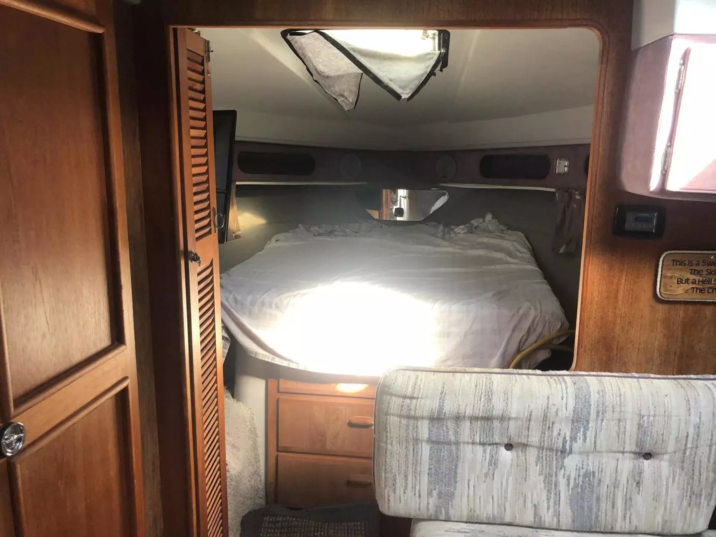 1986 Cruisers Esprit 3370 - Image 10