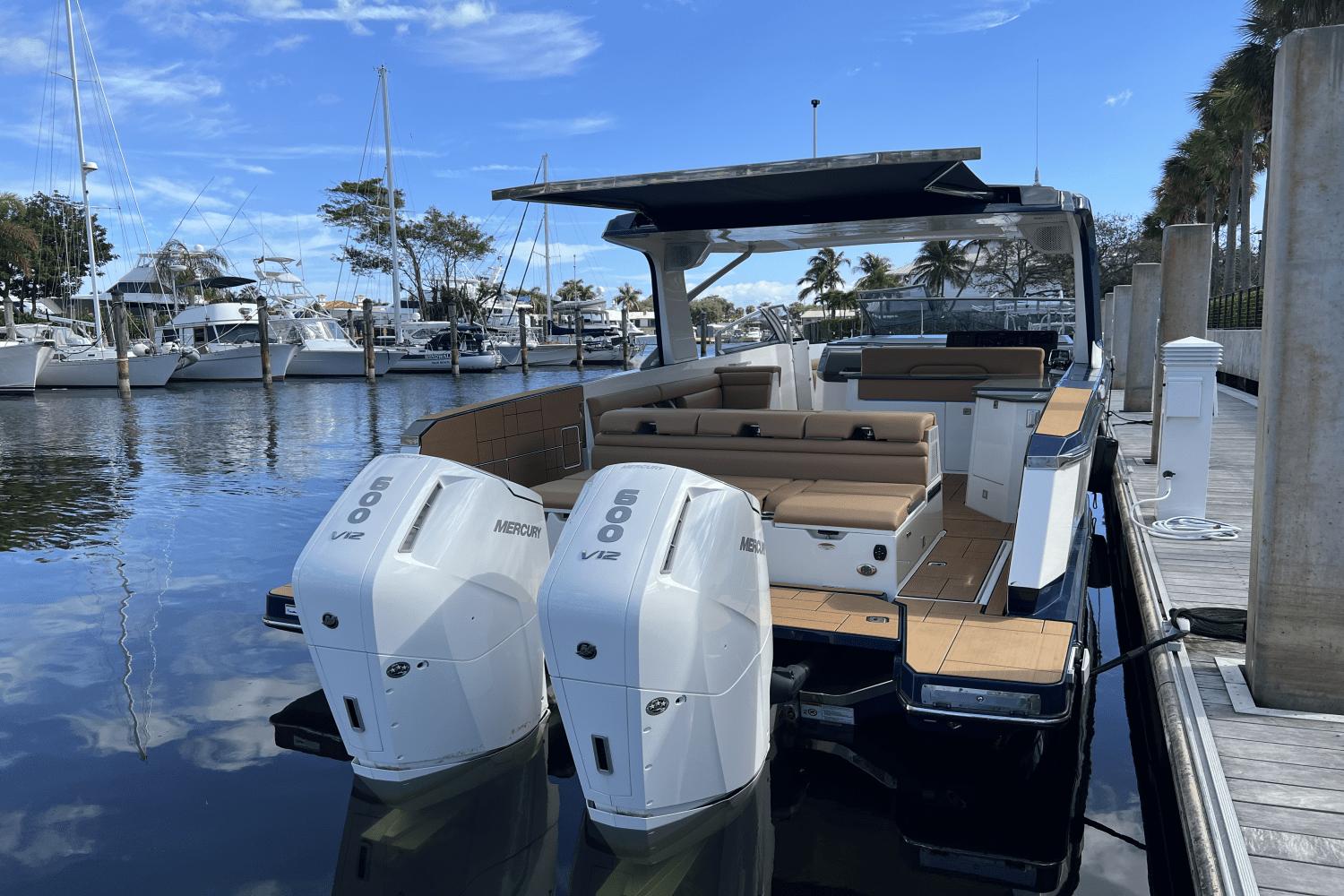 2024 Aviara AV40 OB