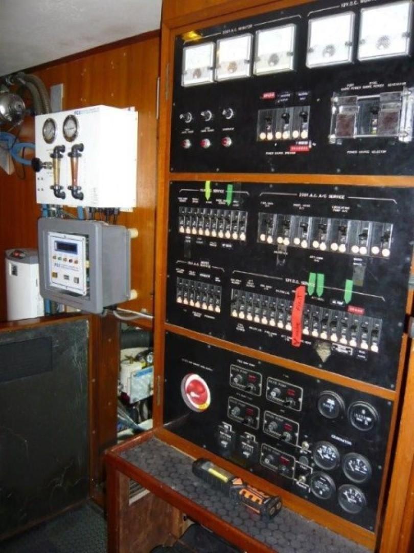 1990 Cheoy Lee Sloop - 55