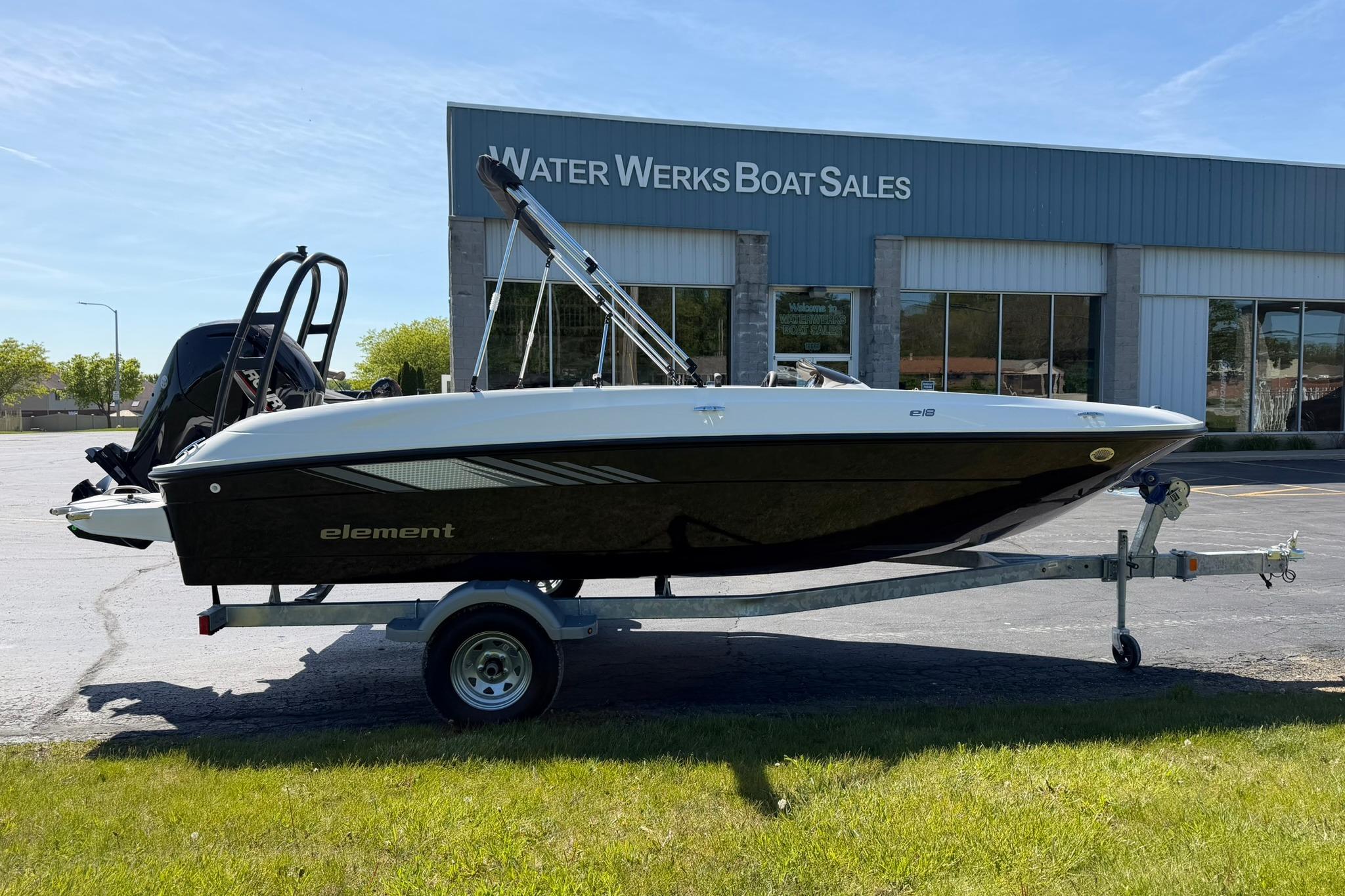 2026 Bayliner Element E18