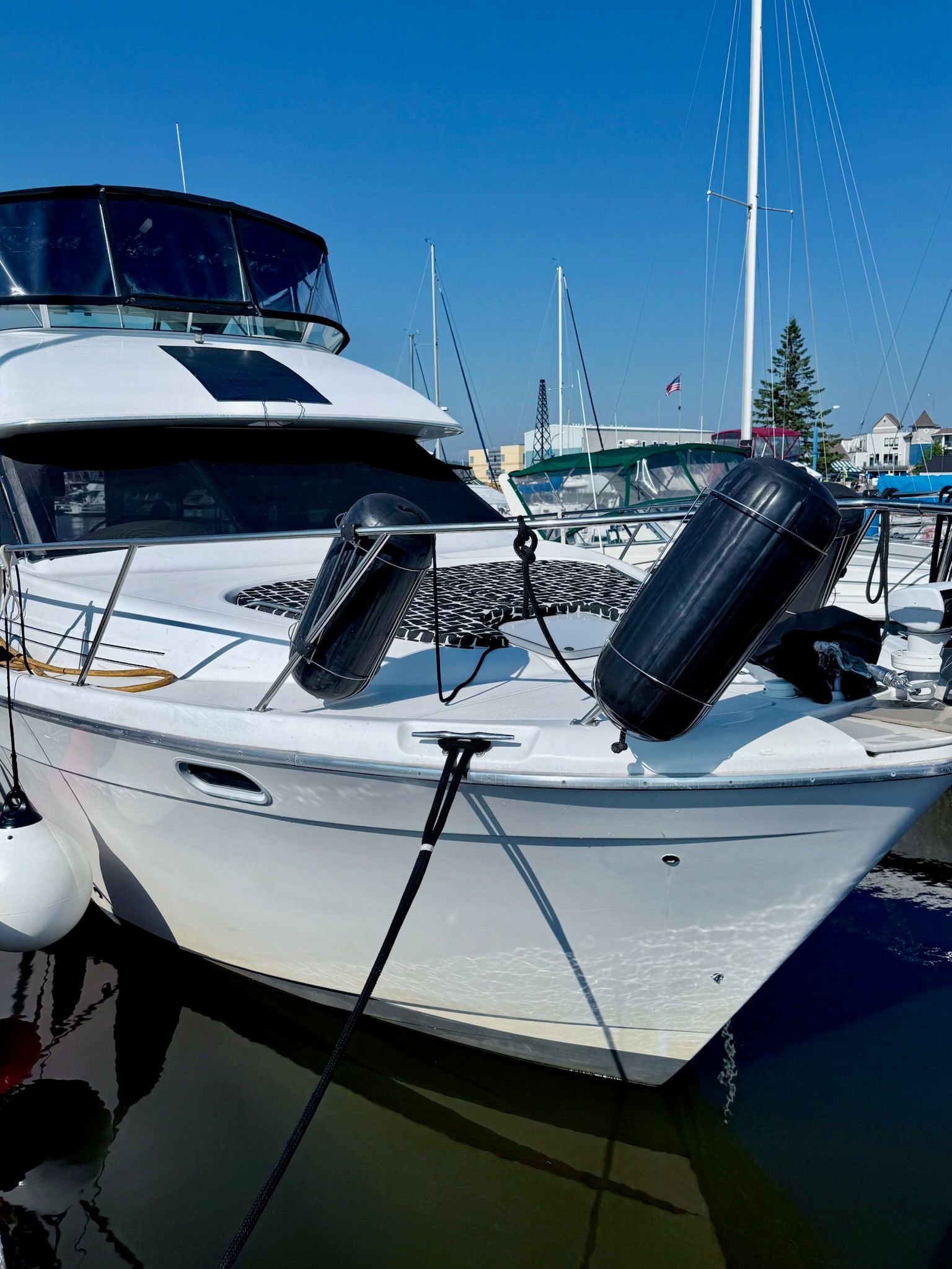 1996 Bayliner 3988 Motoryacht - 2