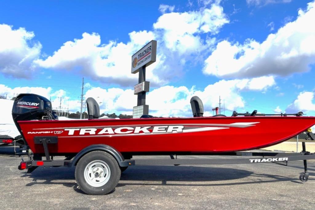 2025 Tracker Panfish 17
