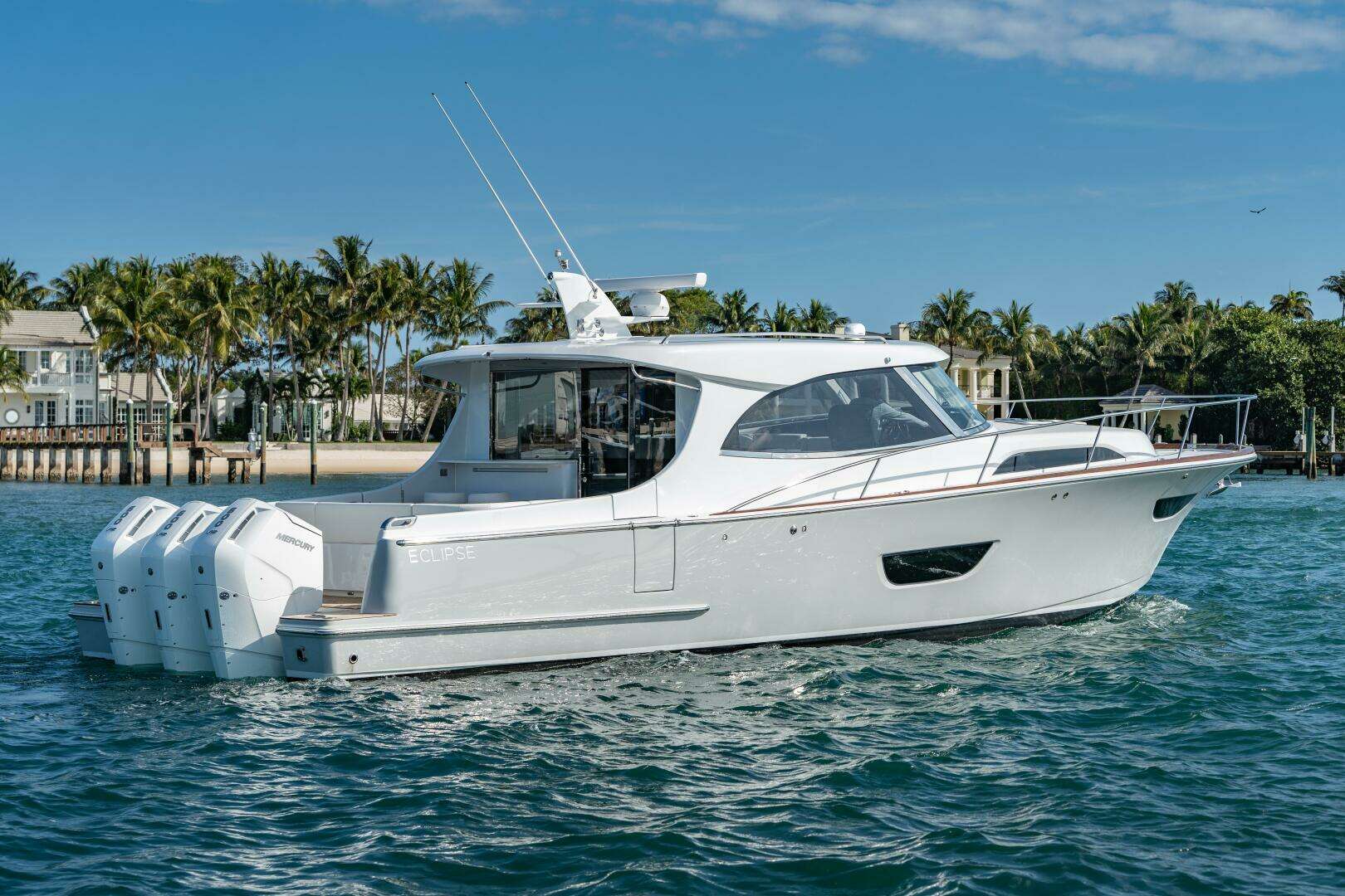 2025 ECLIPSE 505 Shadow - Image 3