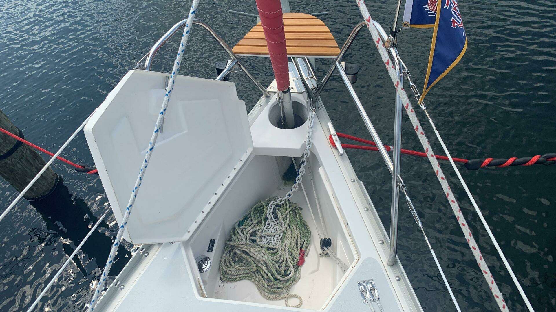 1991 Hunter 30 T - Image 10