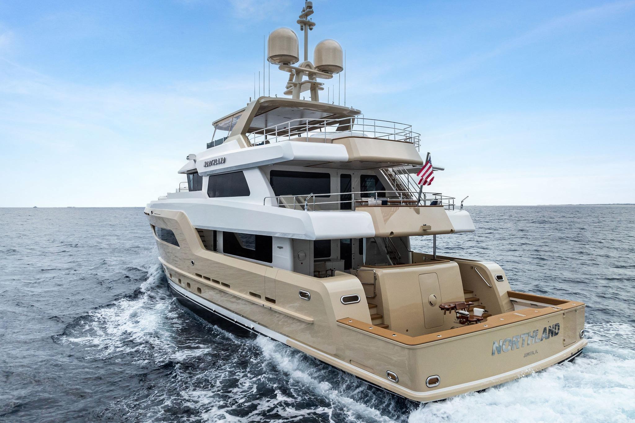 Castle Tan Awlgrip hull, cockpit, deckhouse accent