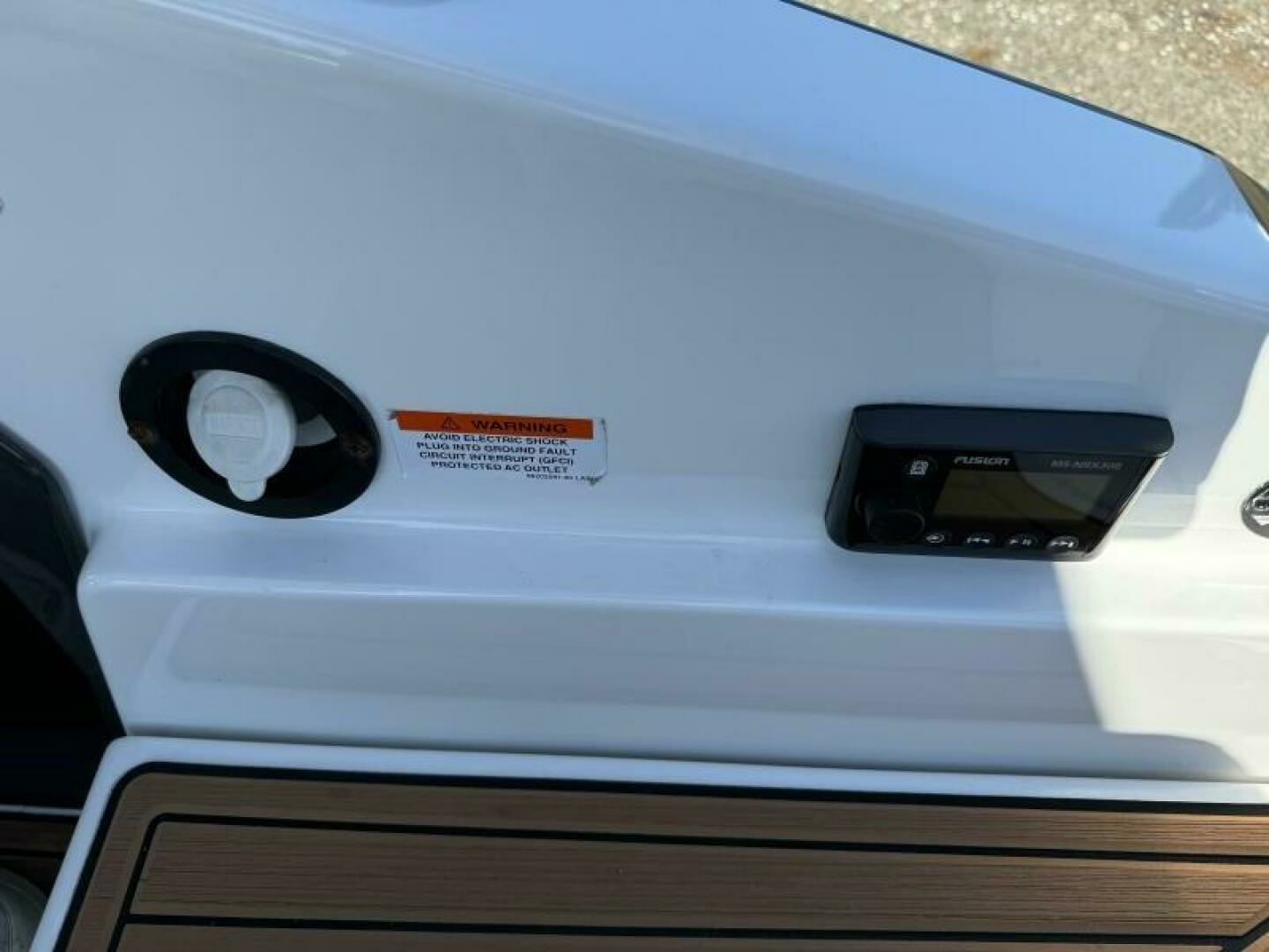 2017 Monterey 278 SS - Image 30