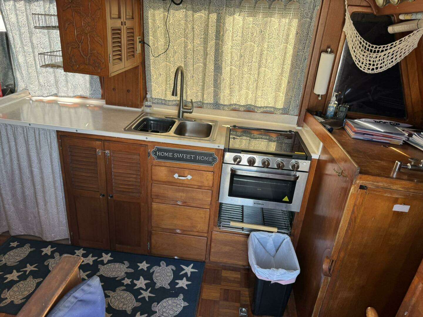 1986 Marine Trader 34 Double Cabin - Image 72