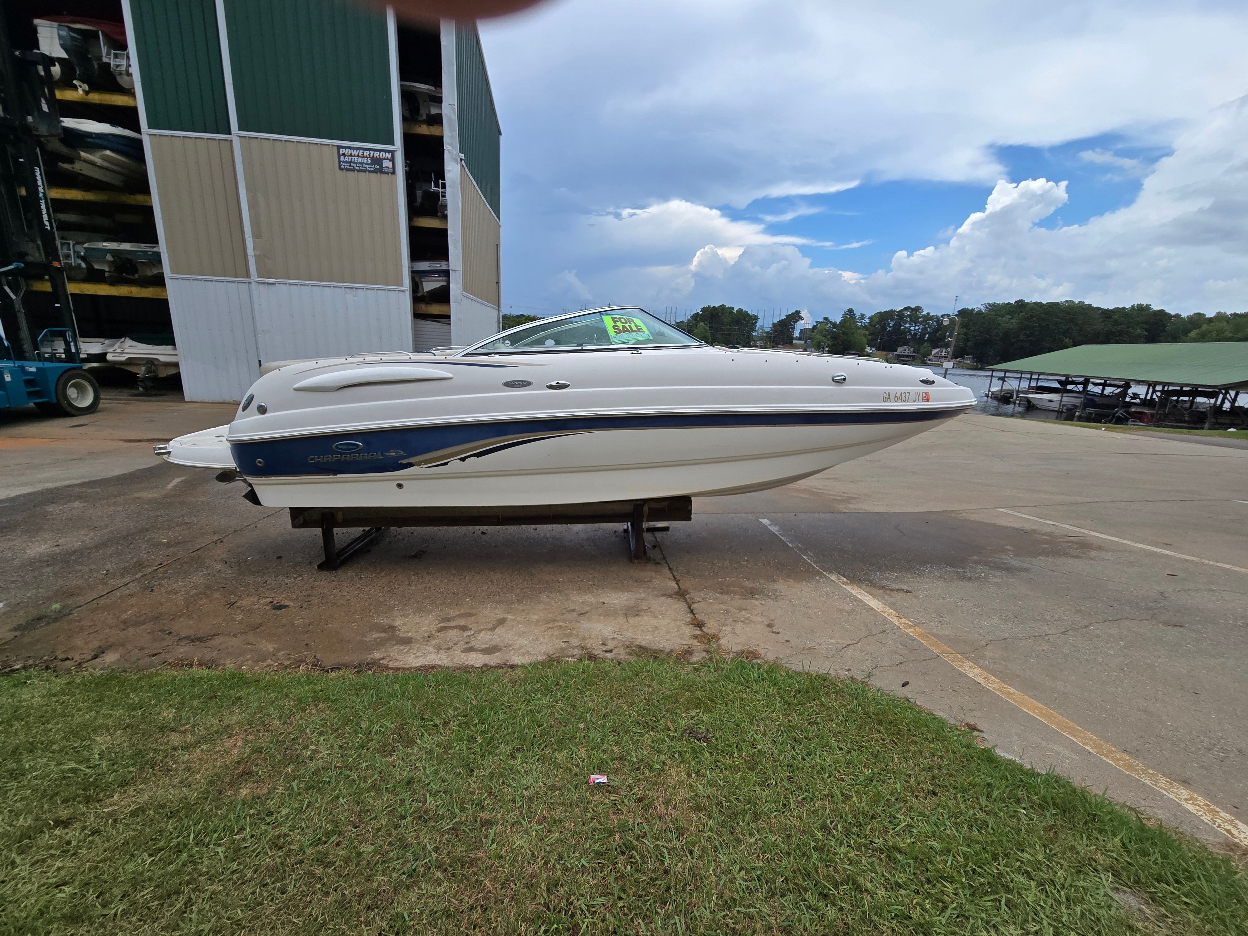 2005 Chaparral Sunesta 236