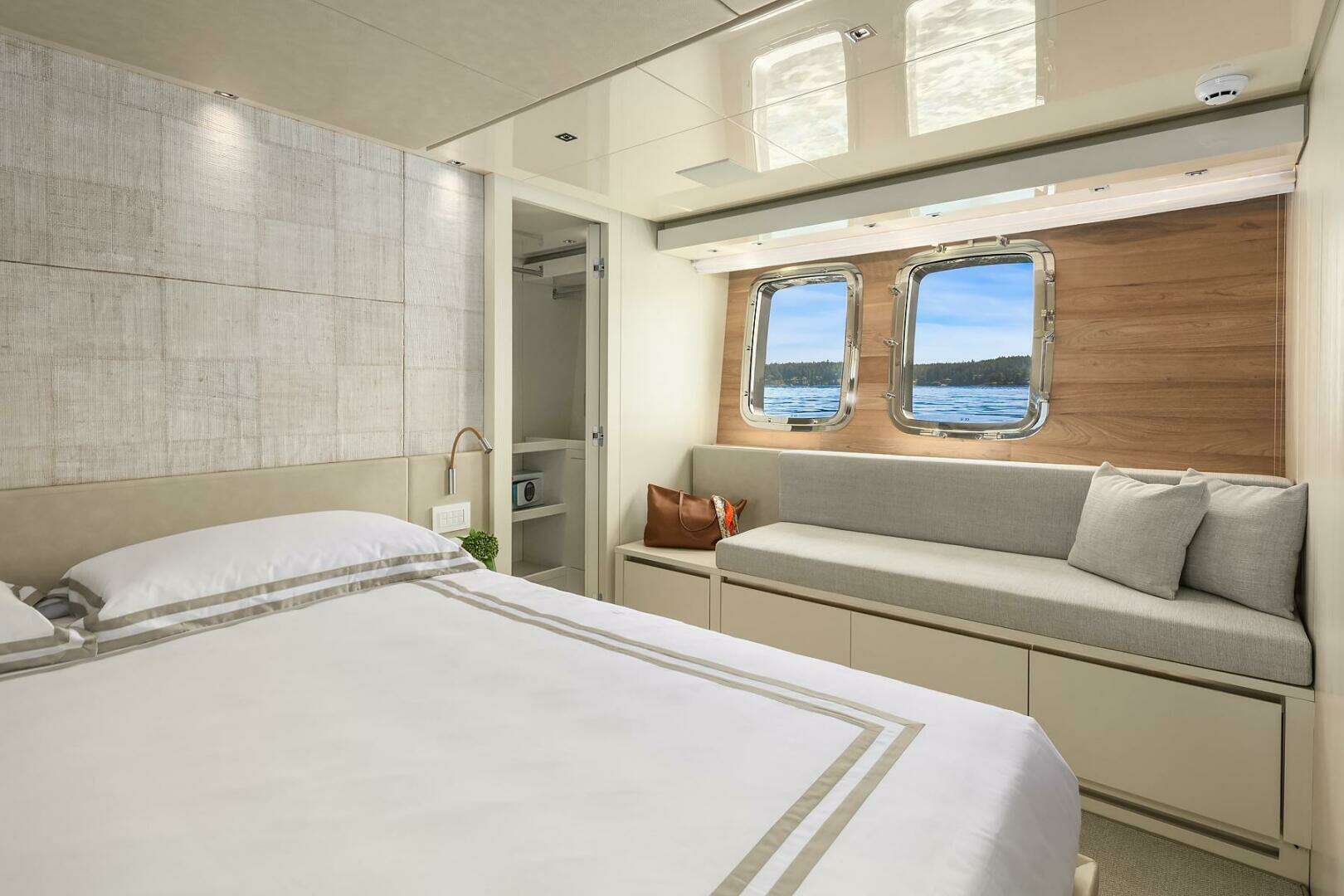 2023 Sanlorenzo SL86 - Image 22