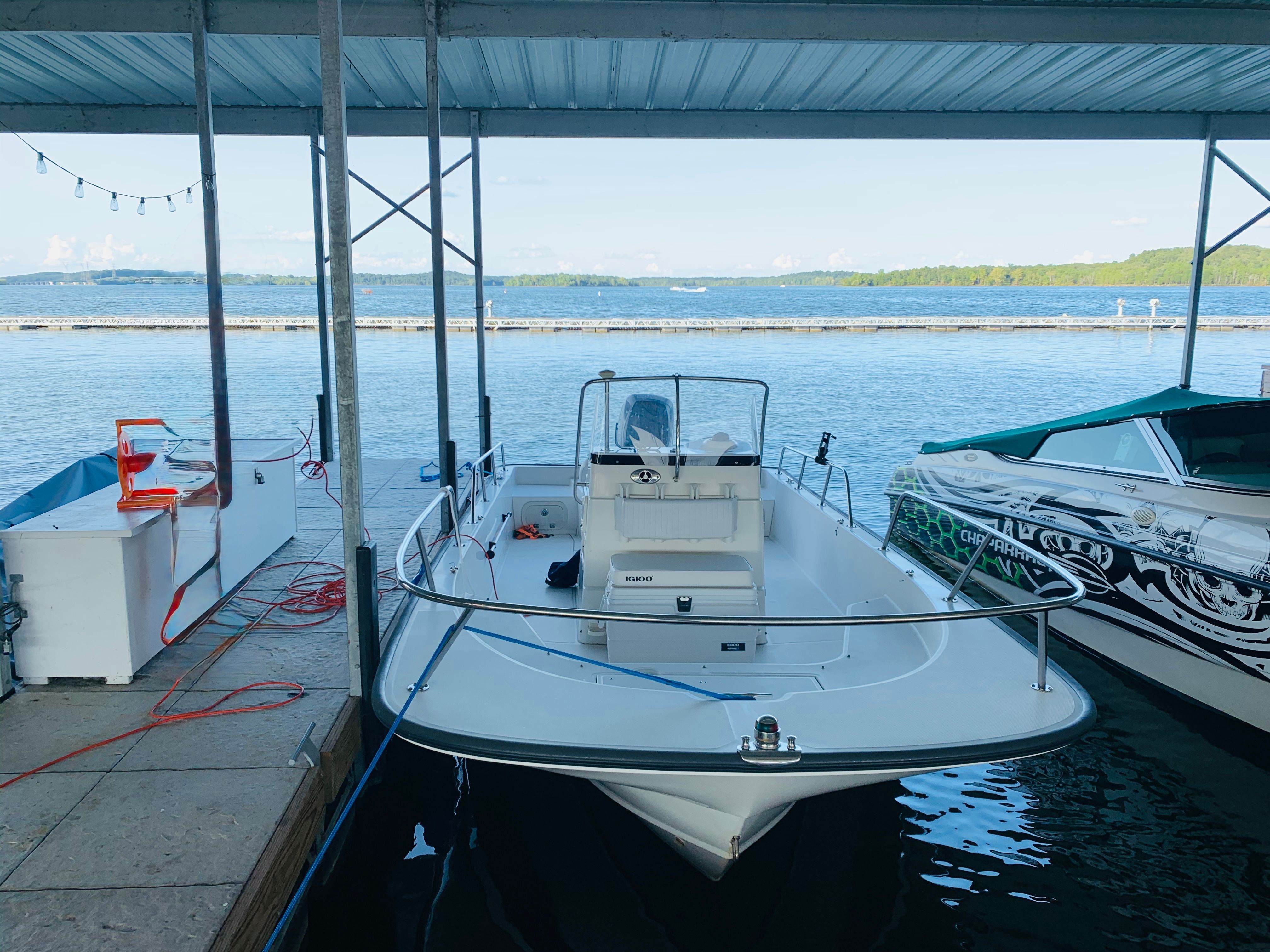 2007 Boston Whaler 190 Montauk - 3