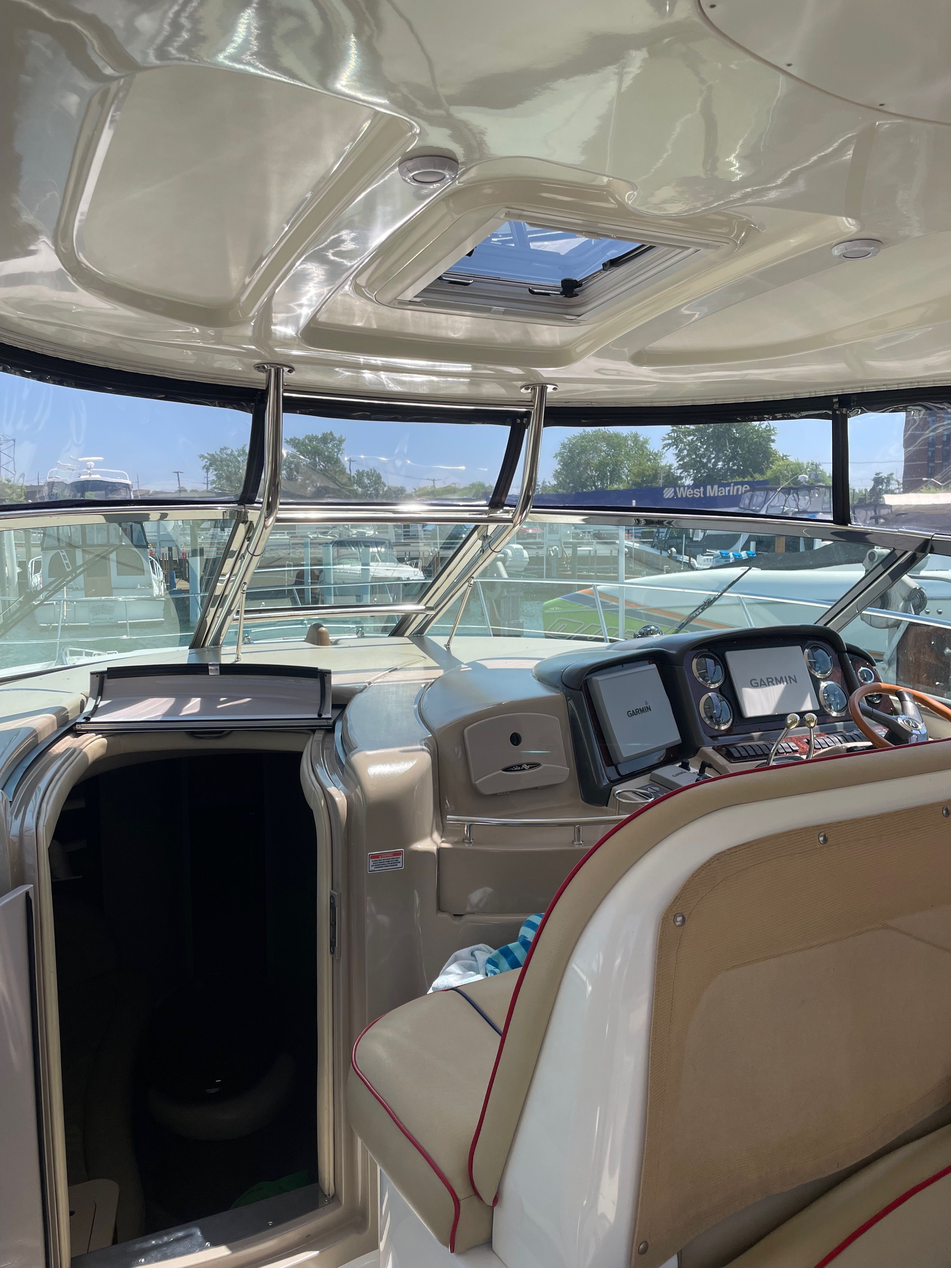 2003 Sea Ray 420 Sundancer - 42