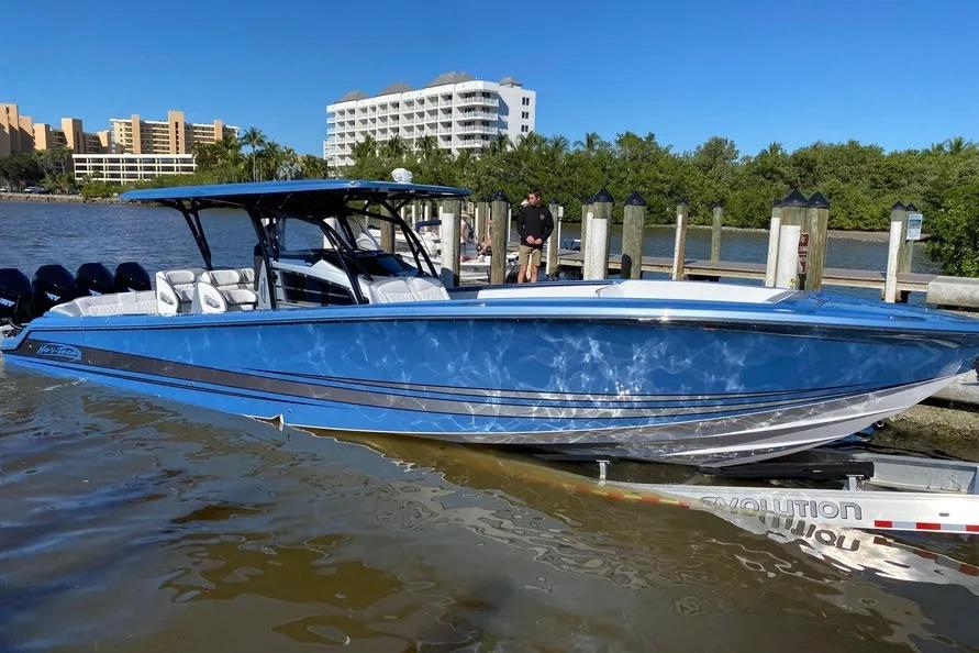 2021 Nor-Tech 390 Sport Center Console