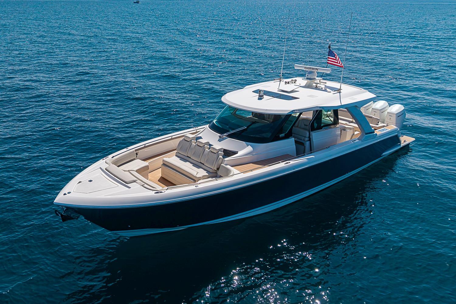 2024 Tiara Yachts 48 LS