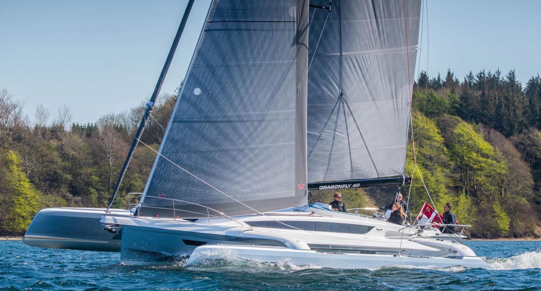 2028 Dragonfly 40