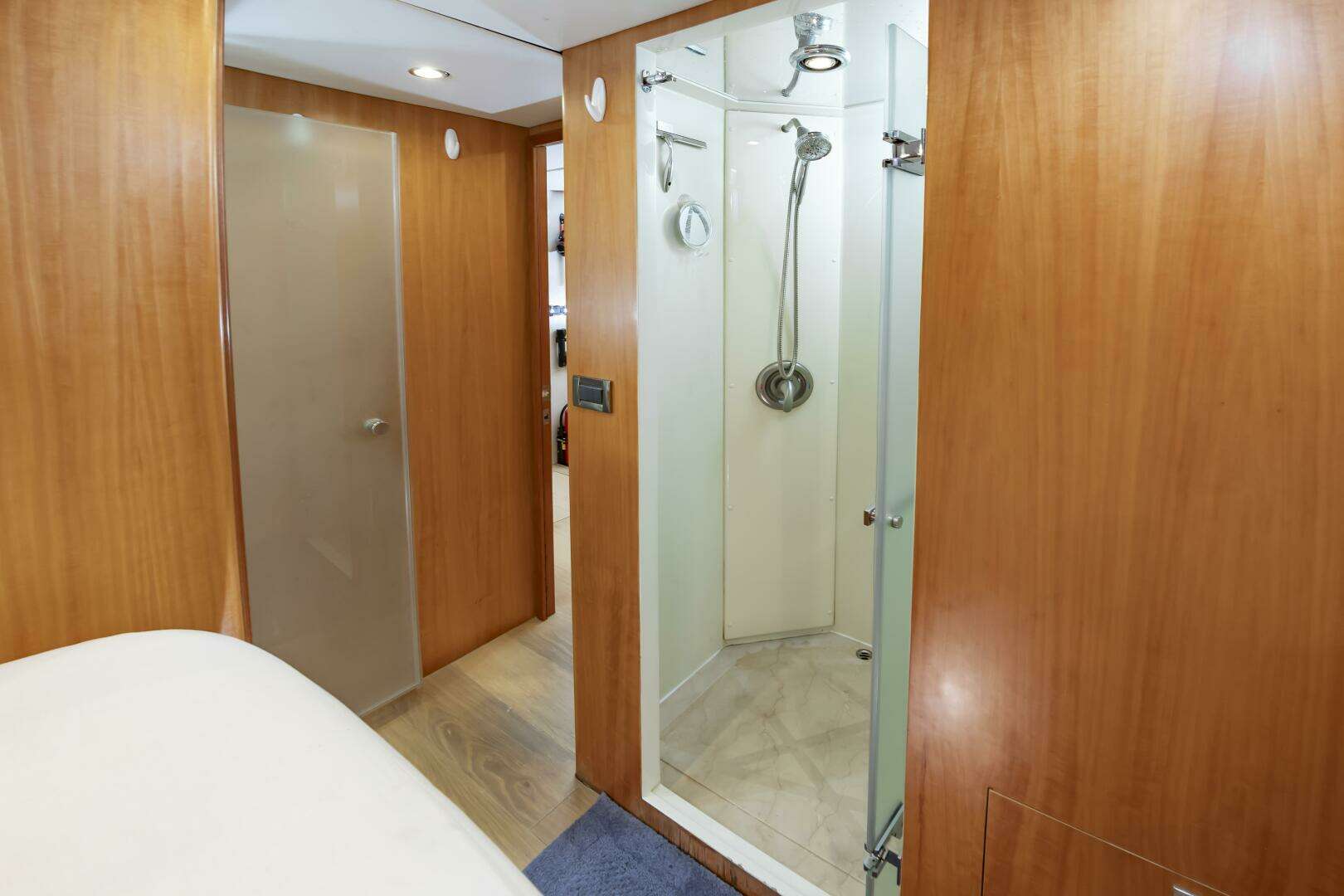 2017 Johnson 93 Flybridge - Image 104