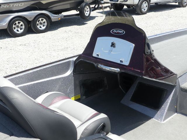 2017 Legend Alpha 211R - 30