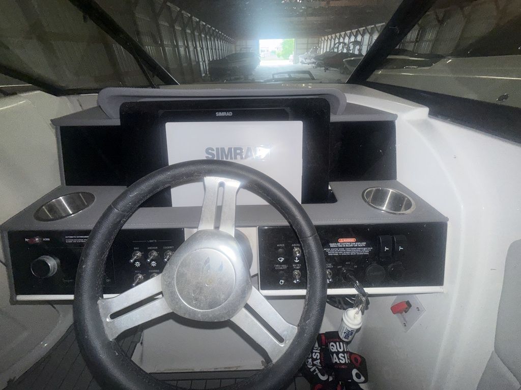 2025 Sea Ray SDX 290 - 13