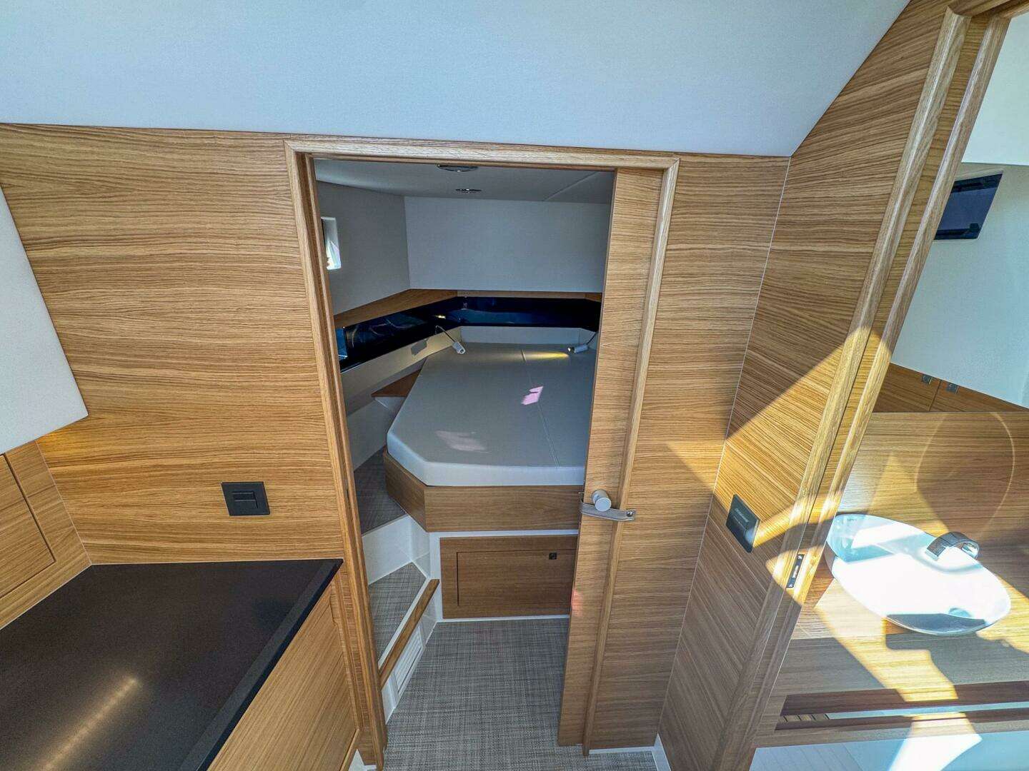 2026 De Antonio Yachts D42 - Image 40
