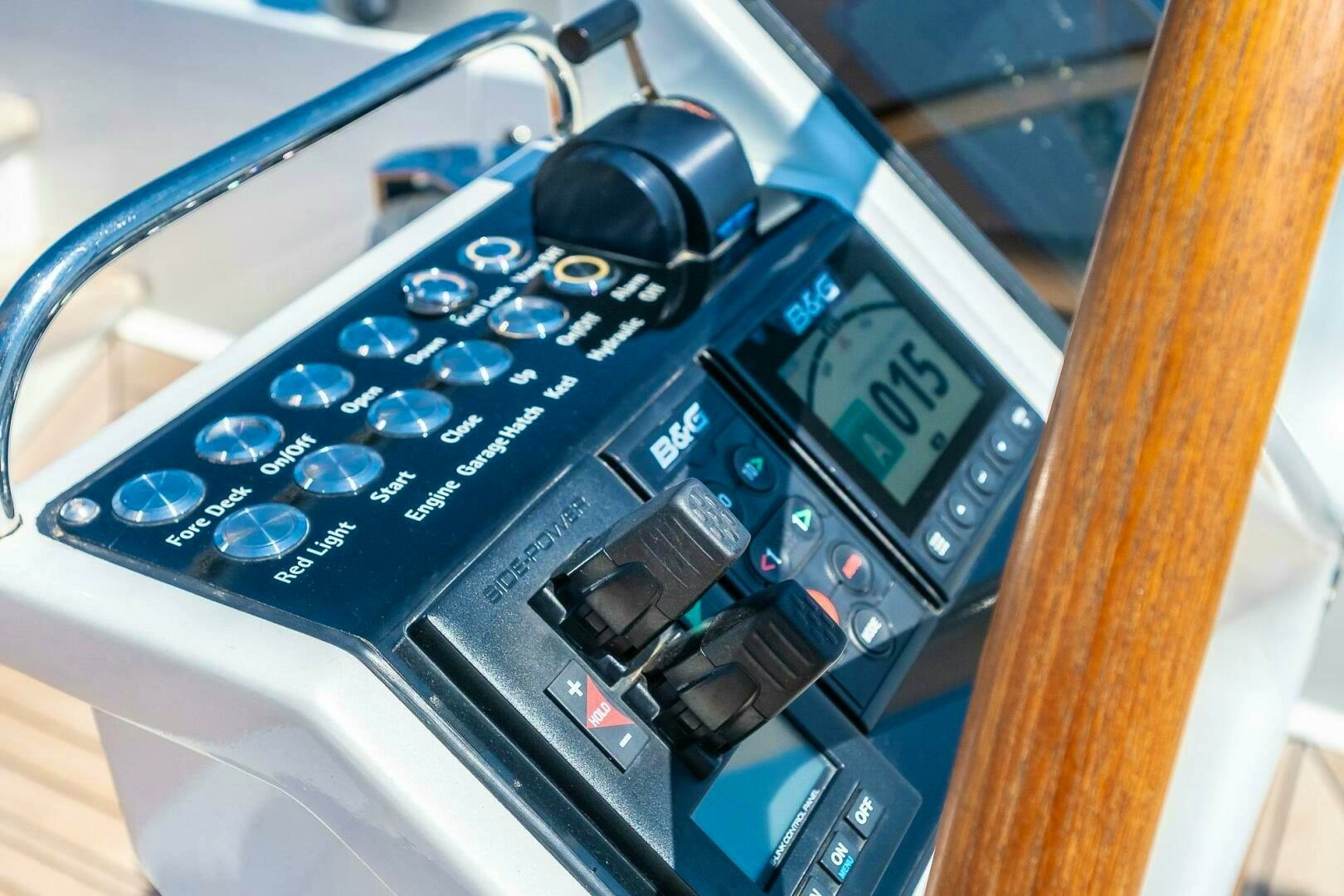 2014 Cyrus Yachts Custom - Image 21