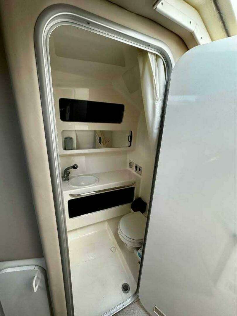 1999 Chaparral Signature 29 - Image 15