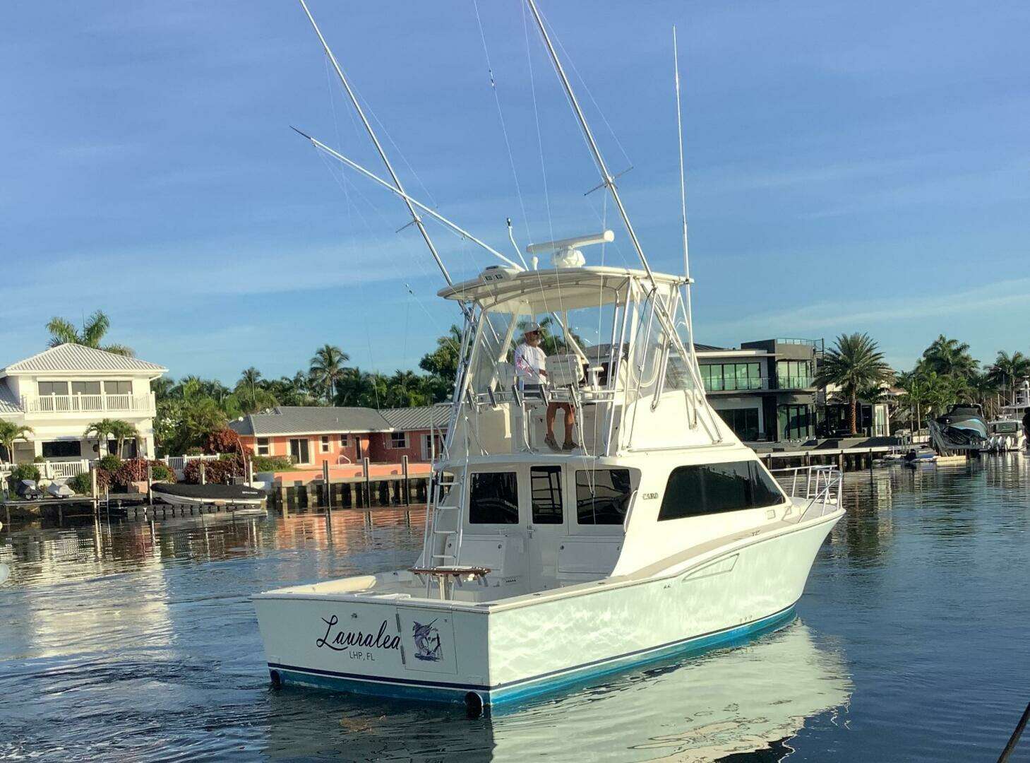 2006 Cabo 35 Flybridge Sportfish - Image 3