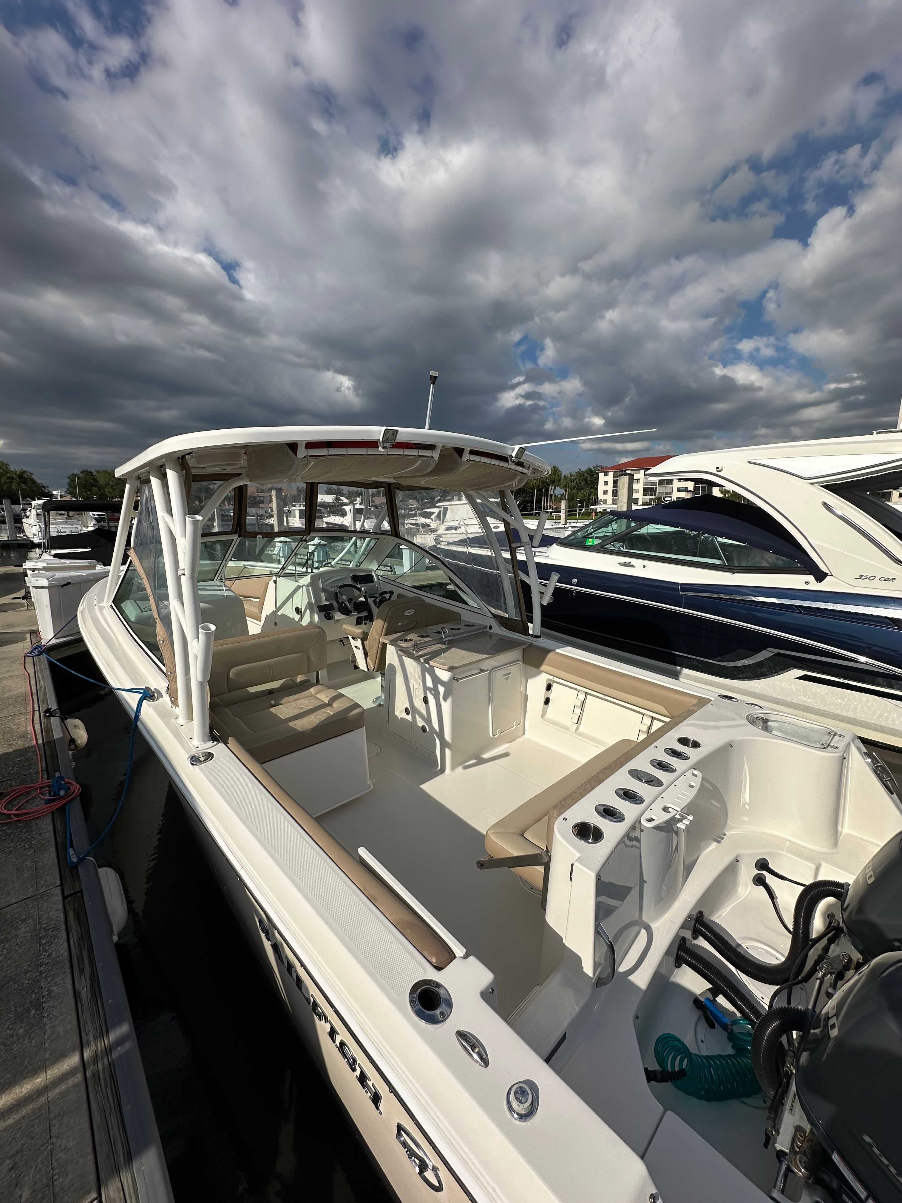 2017 Sailfish 275 DC - 3