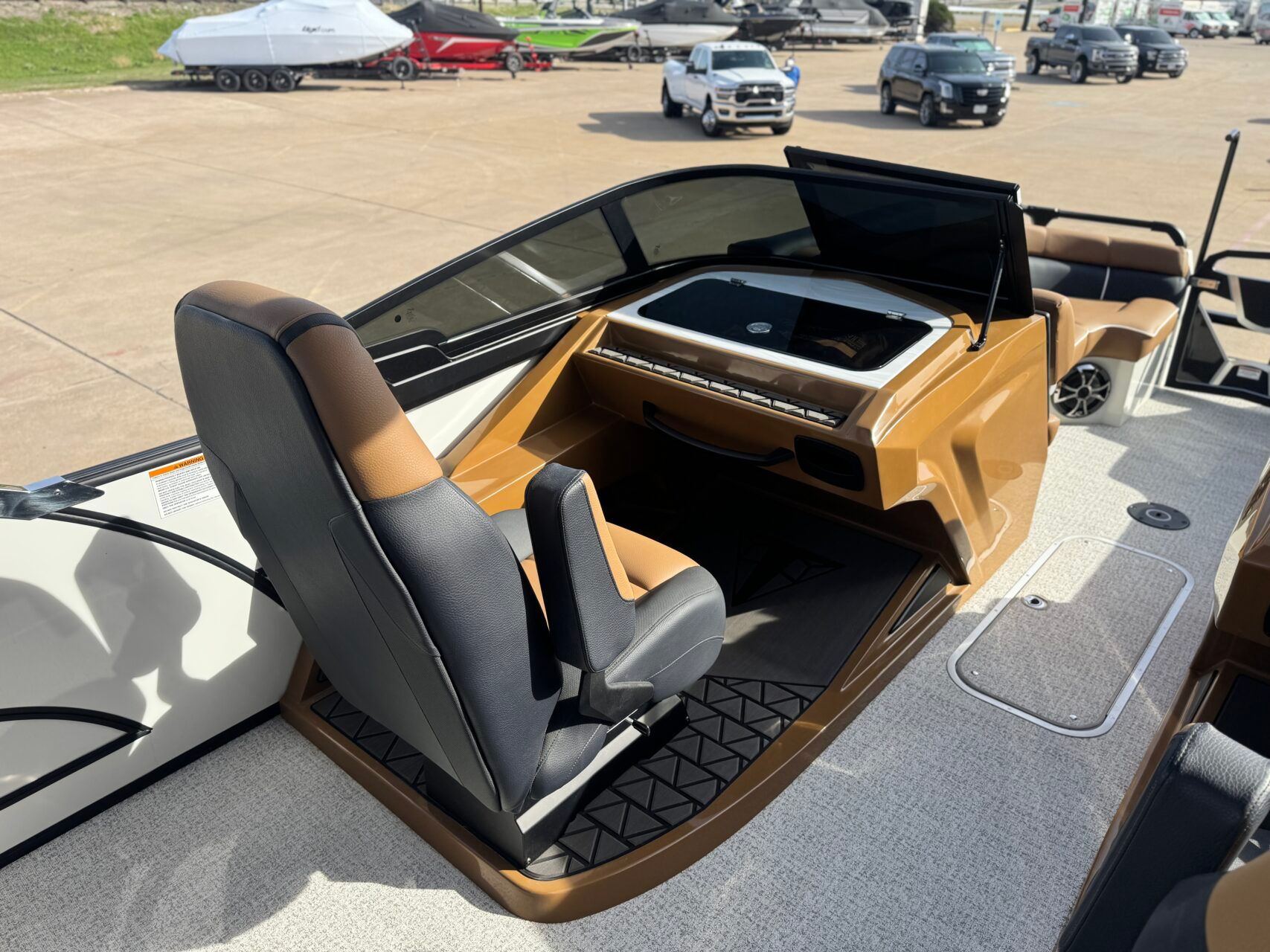 2025 Trifecta 25 SPORT RF9 DC ARCH - 12