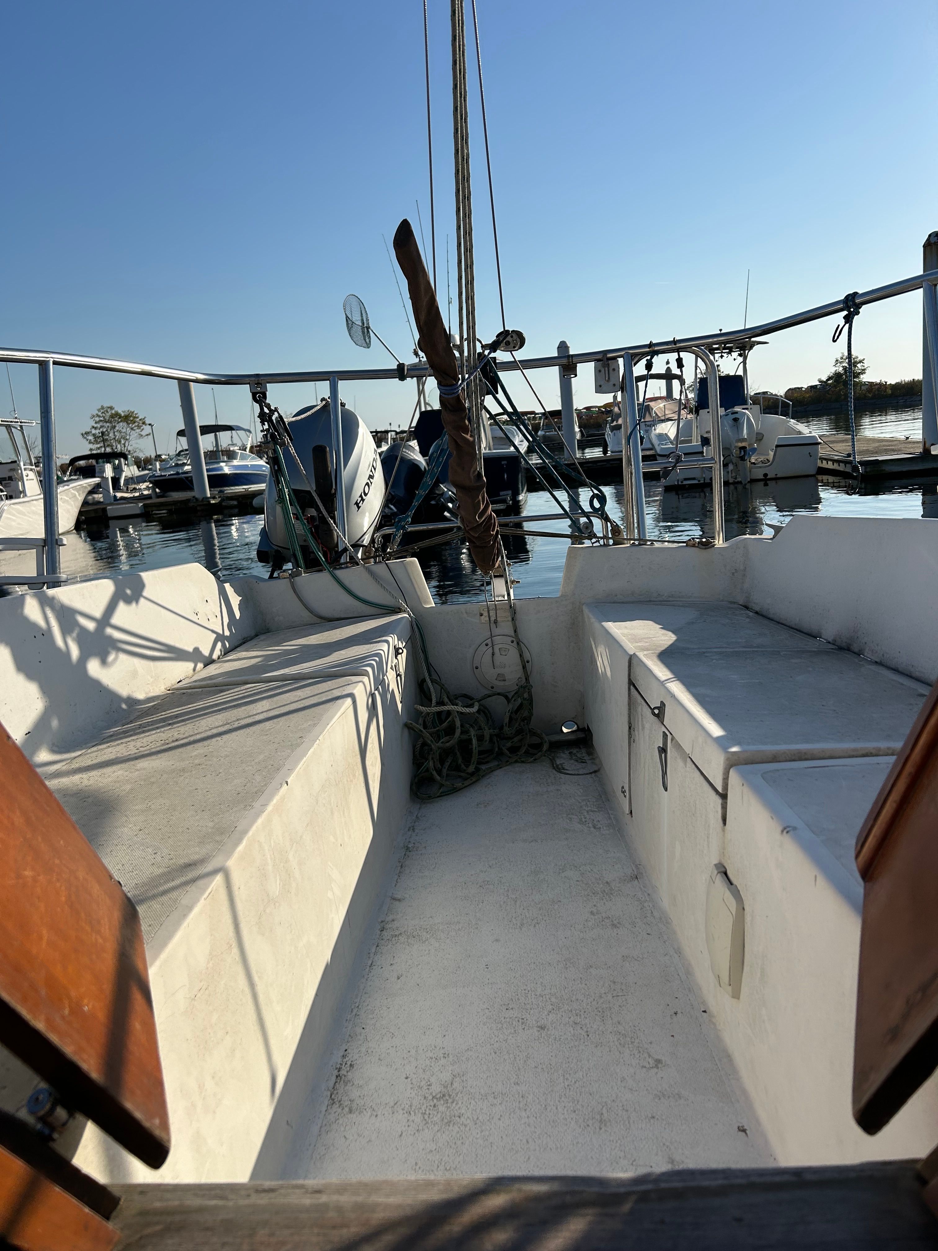 1983 Catalina 25 - 5