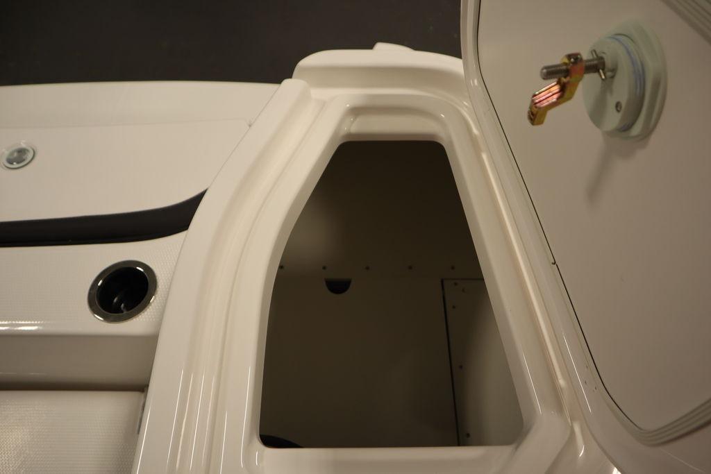 Open storage compartment on 2026 Yamaha Boats 255 FSH Sport E.