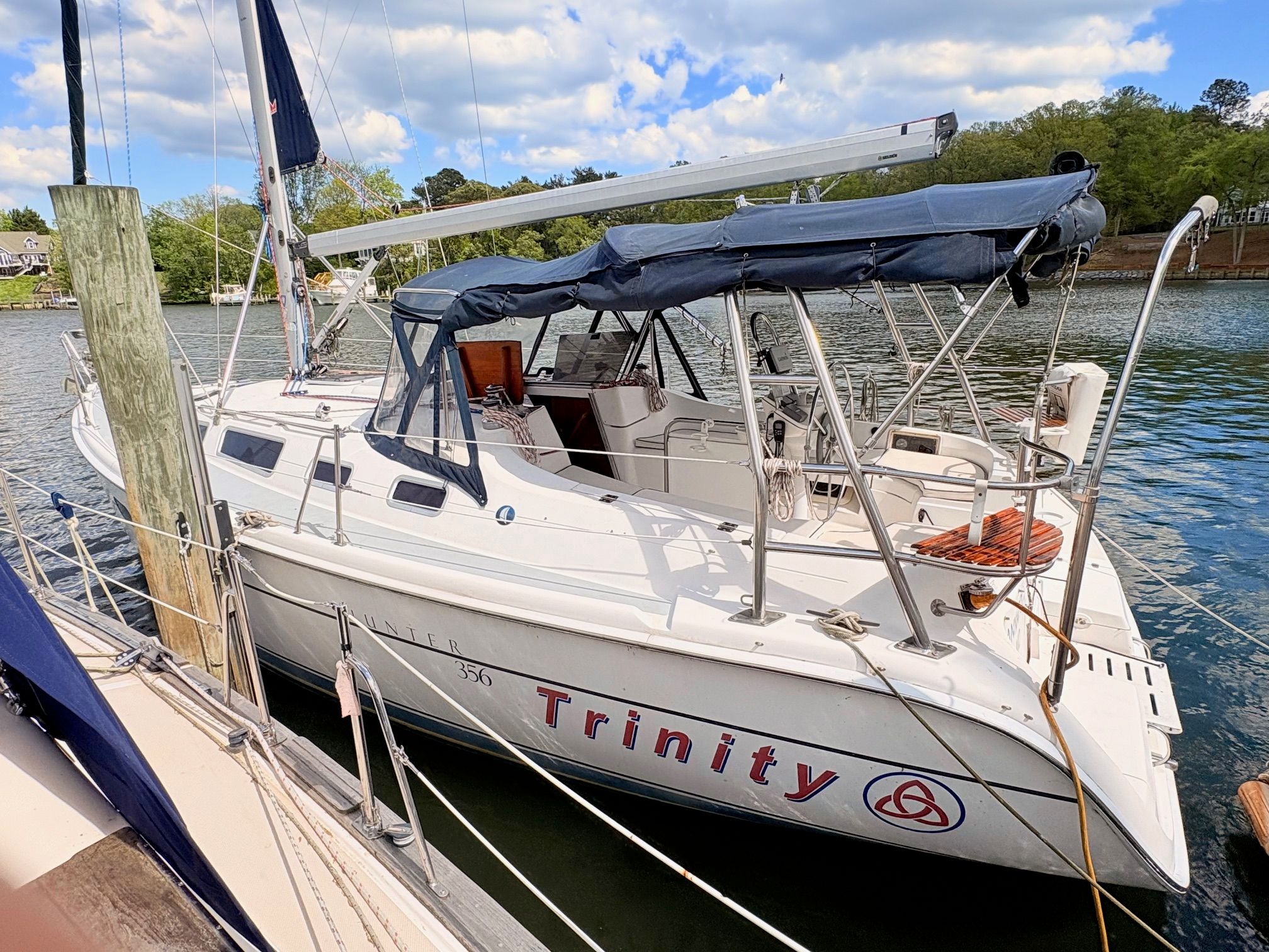 2003 Hunter 356