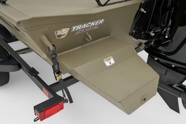 2024 Tracker Grizzly 1860 CC - 22