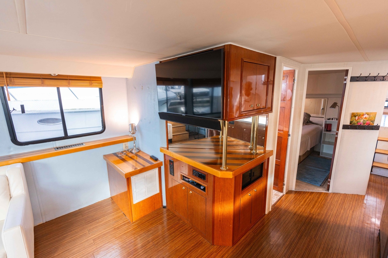 2001 Harbor Master 520 Coastal - Image 29