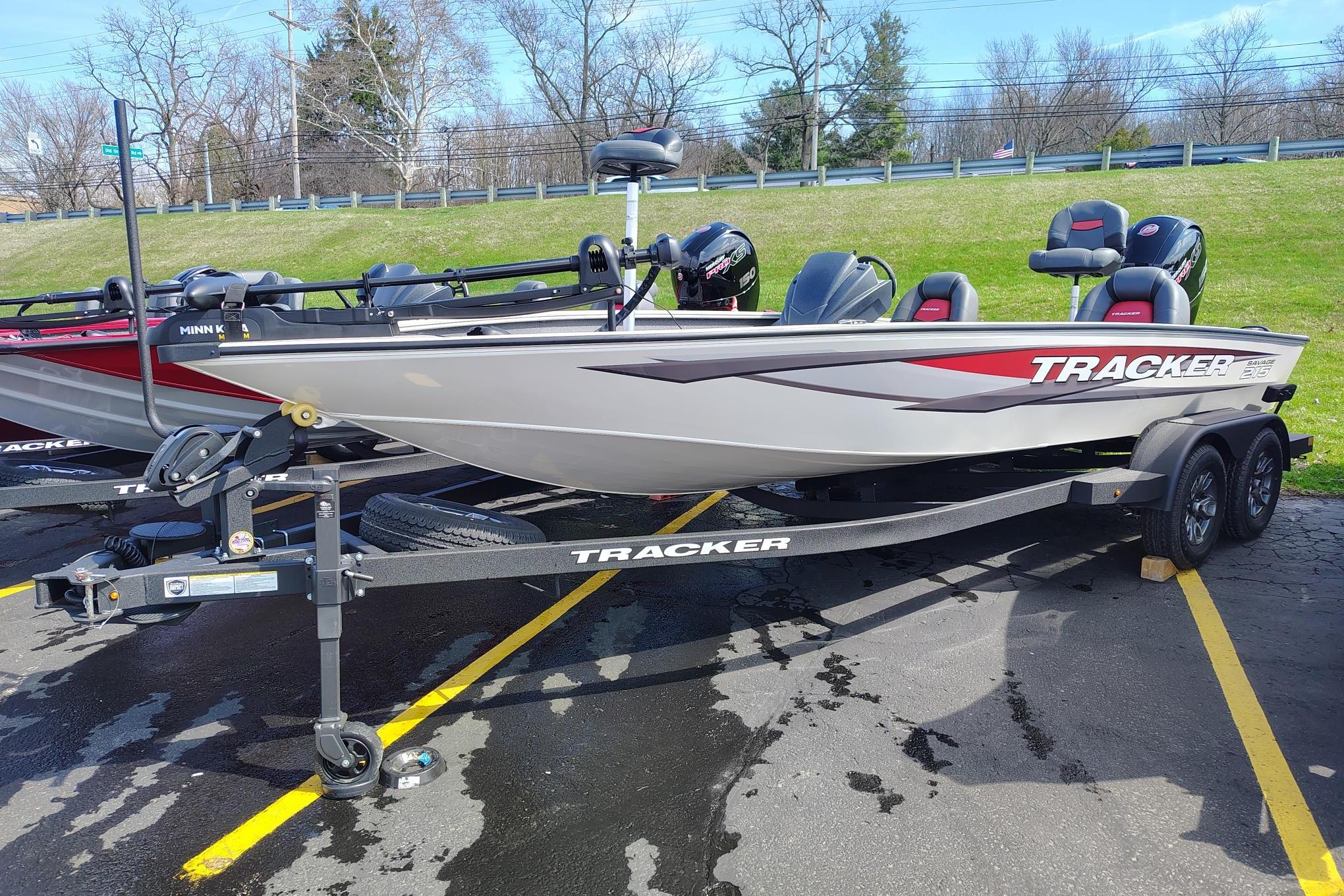 2025 Tracker Savage 215