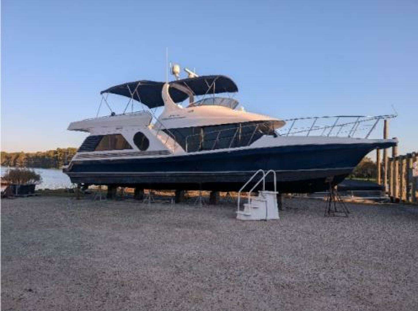 2007 Bluewater 5200 - Image 19