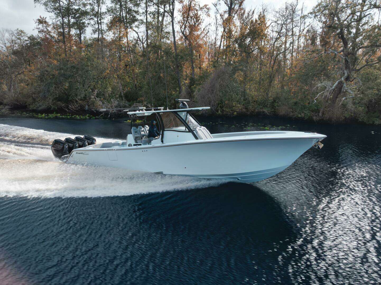 2026 Front Runner 39 Center Console - Image 3