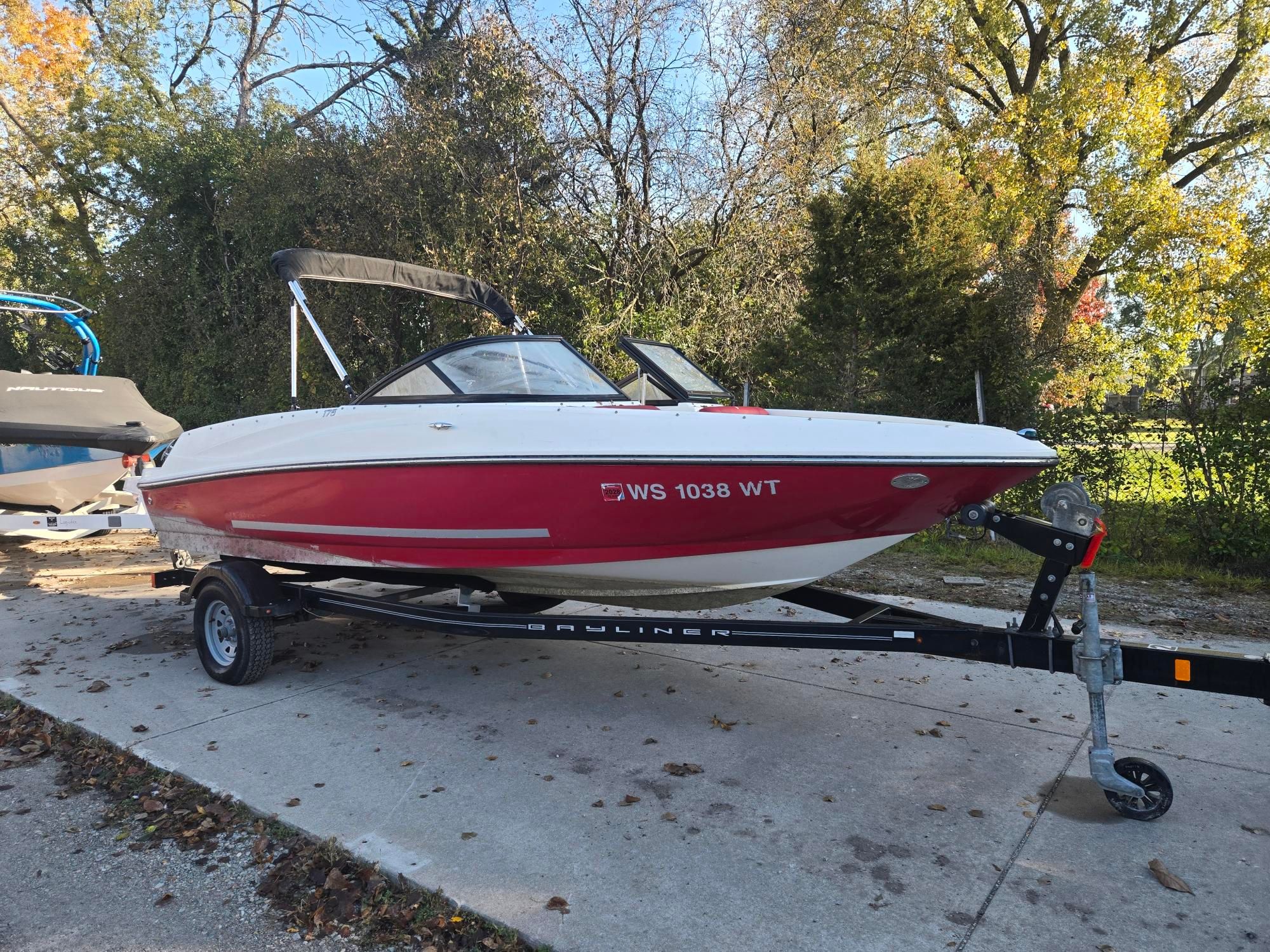 2016 Bayliner 175 Capri