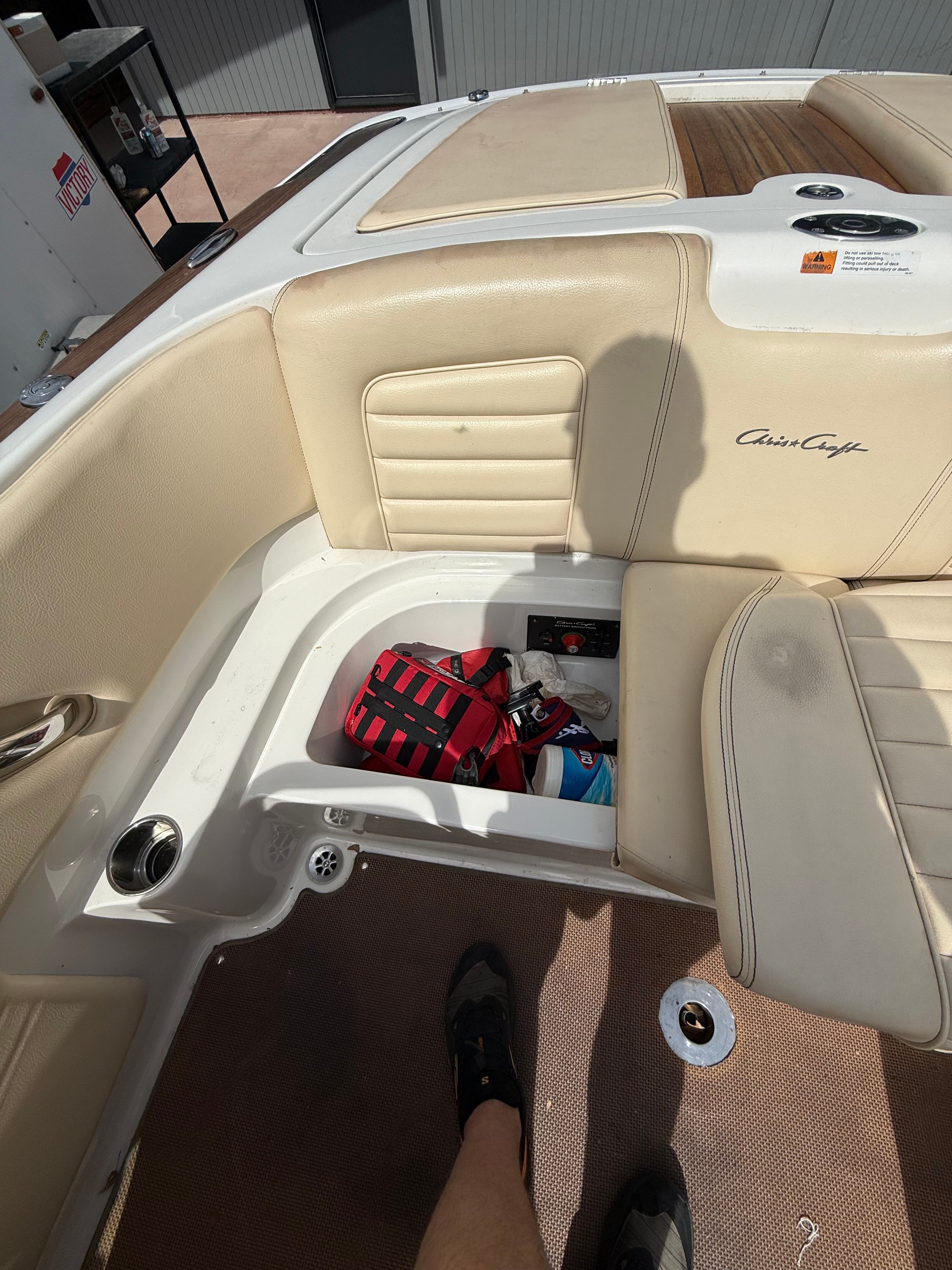 2013 Chris-Craft Launch 22 - 20