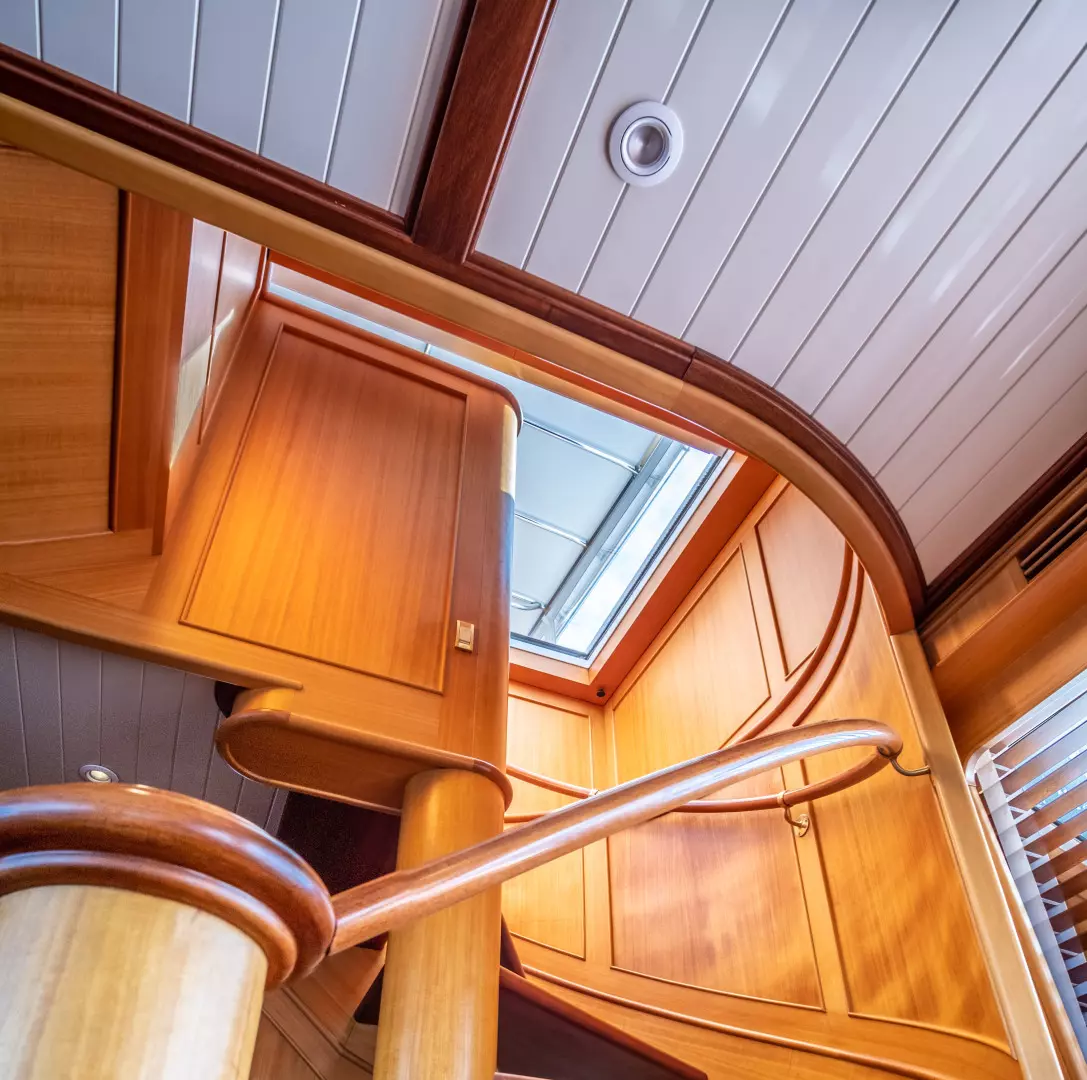 1999 Palmer Johnson Motor Yacht - Image 7