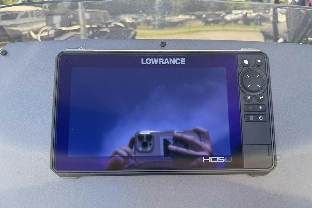 Lowrance HDS9 fishfinder on 2023 Vexus AVX189 boat dashboard.