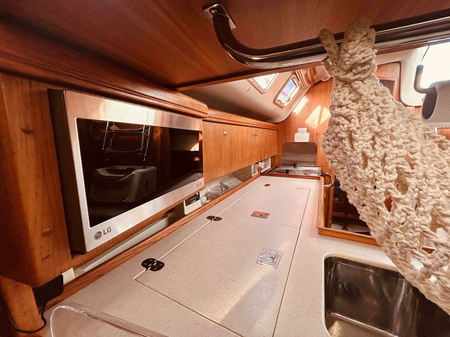 2003 Hunter 386 - Image 16