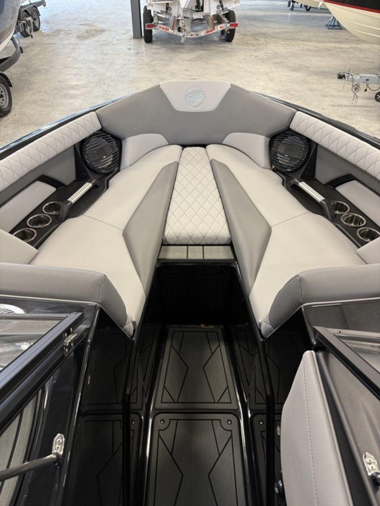 2025 Tigé Z5 - 3
