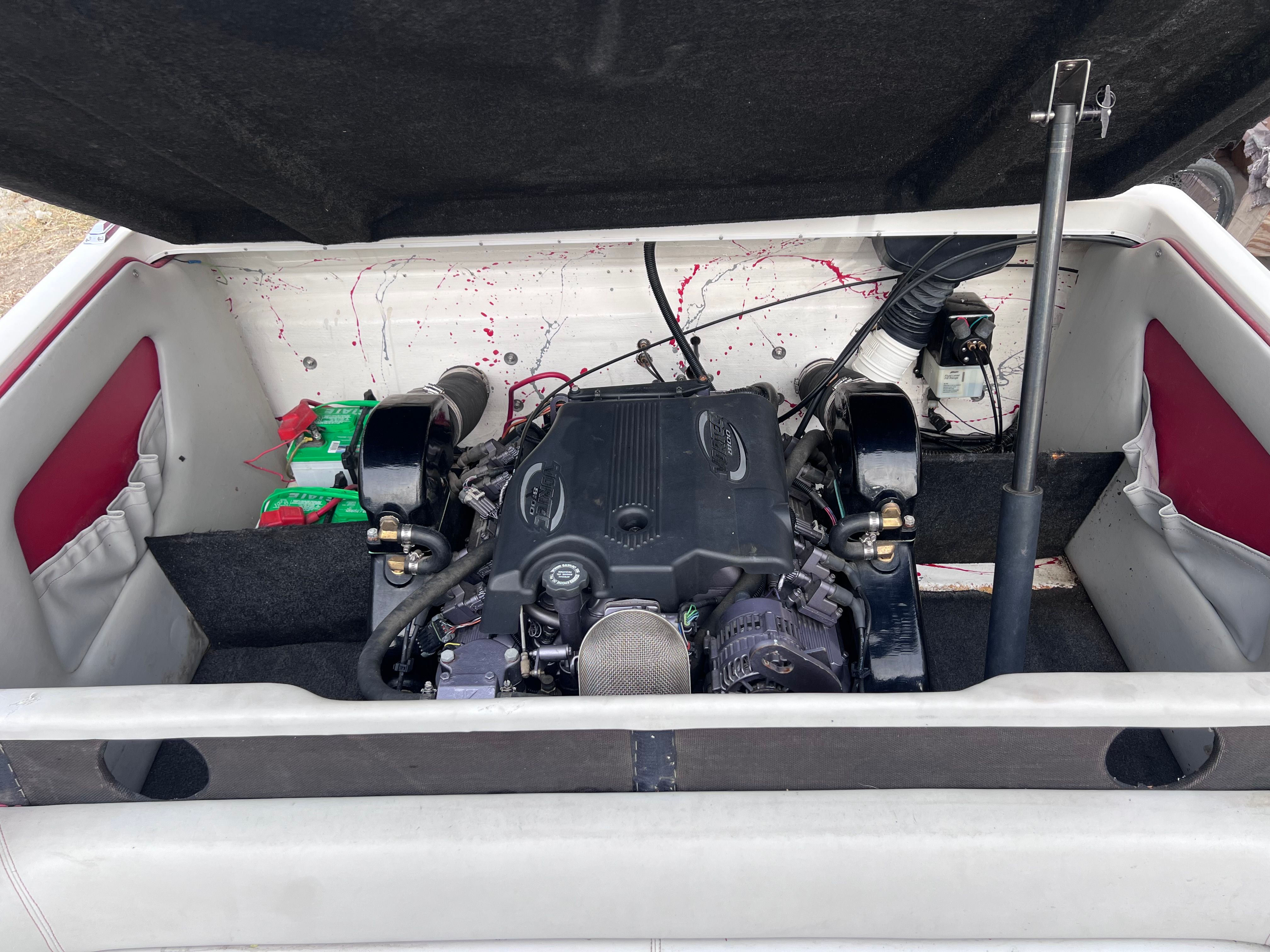 2004 Commander 2400LX - 9