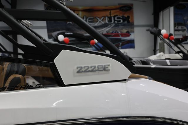 2026 Yamaha Boats 222 SE BOTH COLORS AVAILABLE - 2