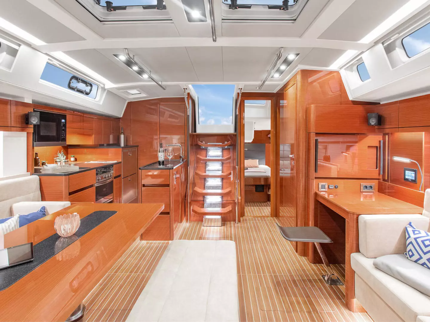 2025 Hanse 548 - Image 38