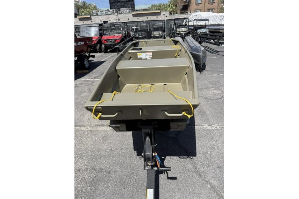 2026 Tracker Grizzly 12 Jon
