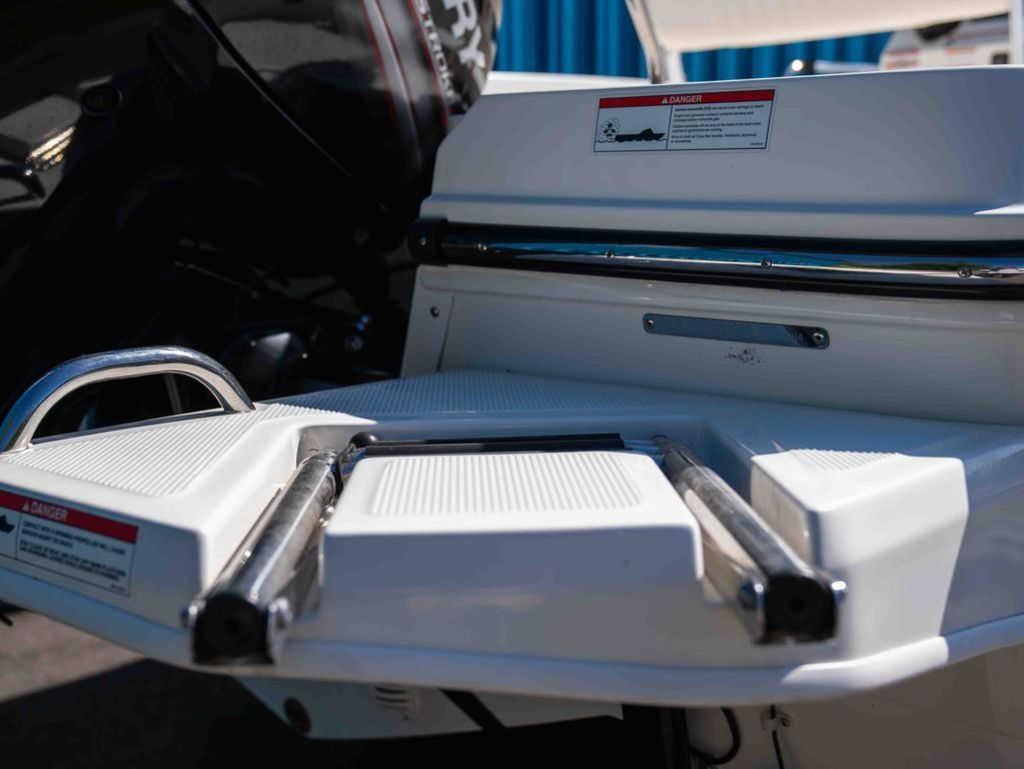 2019 Bayliner Element F21 - 4