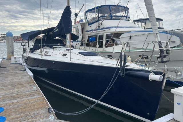 2004 J Boats J/133