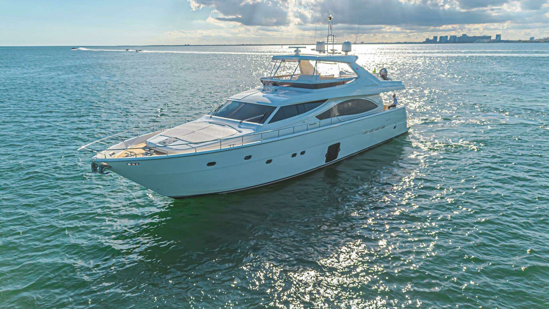 2011 Ferretti Yachts 830 - Image 6